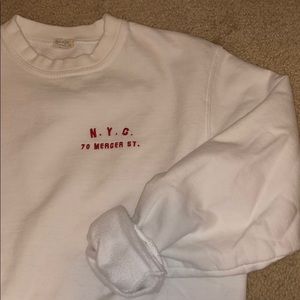 Brandy Melville sweater